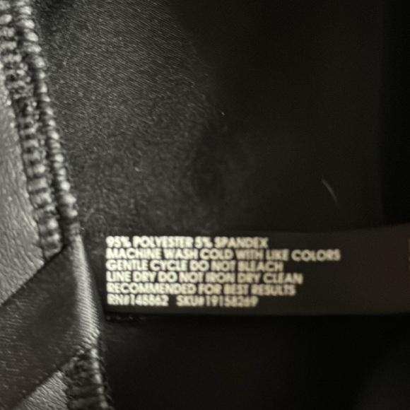 Torrid Faux Leather Lace Leggings Size 2 - Picture 5 of 5